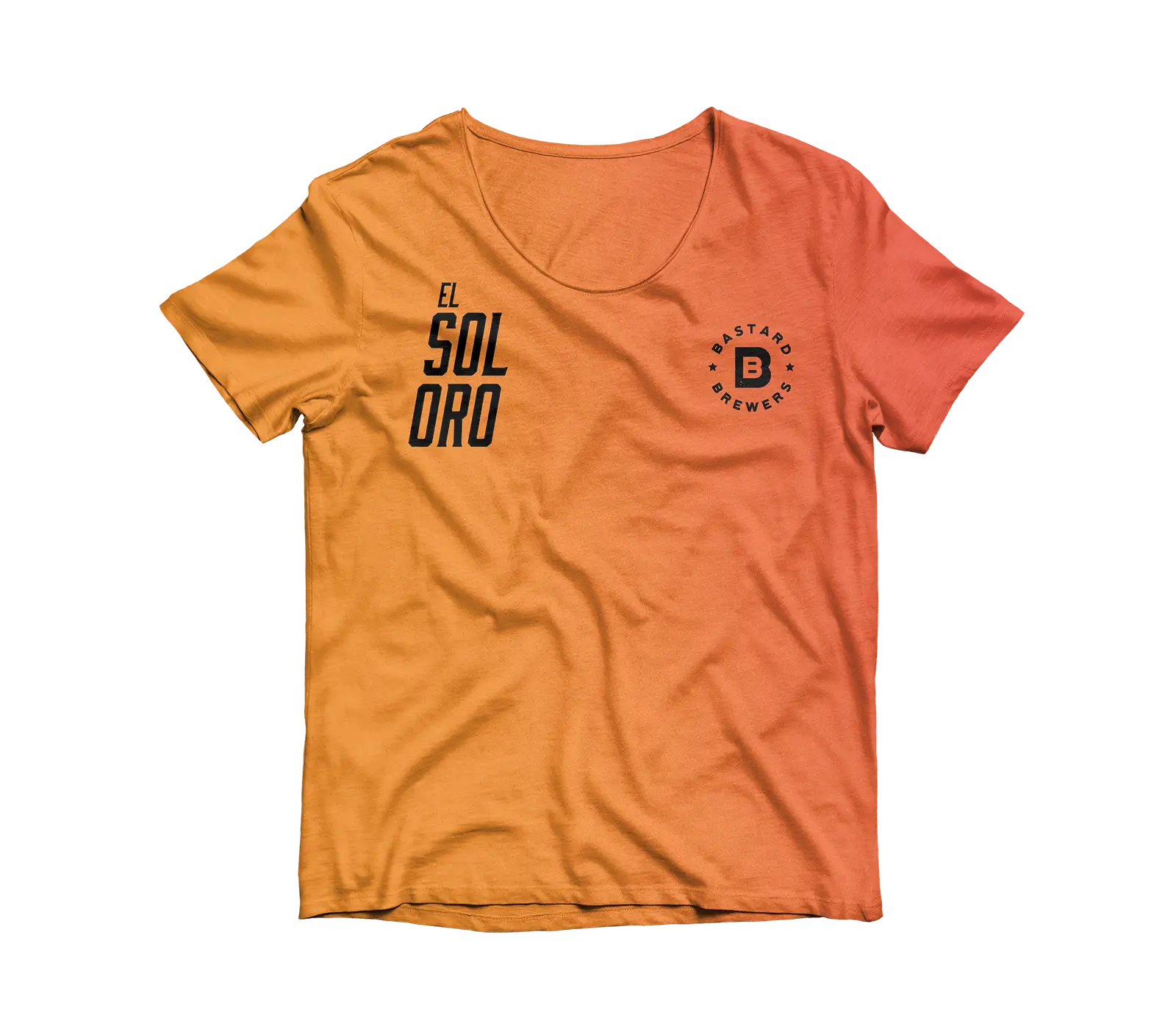 Mockup de t-shirt blanc imprimé El Sol Oro de face